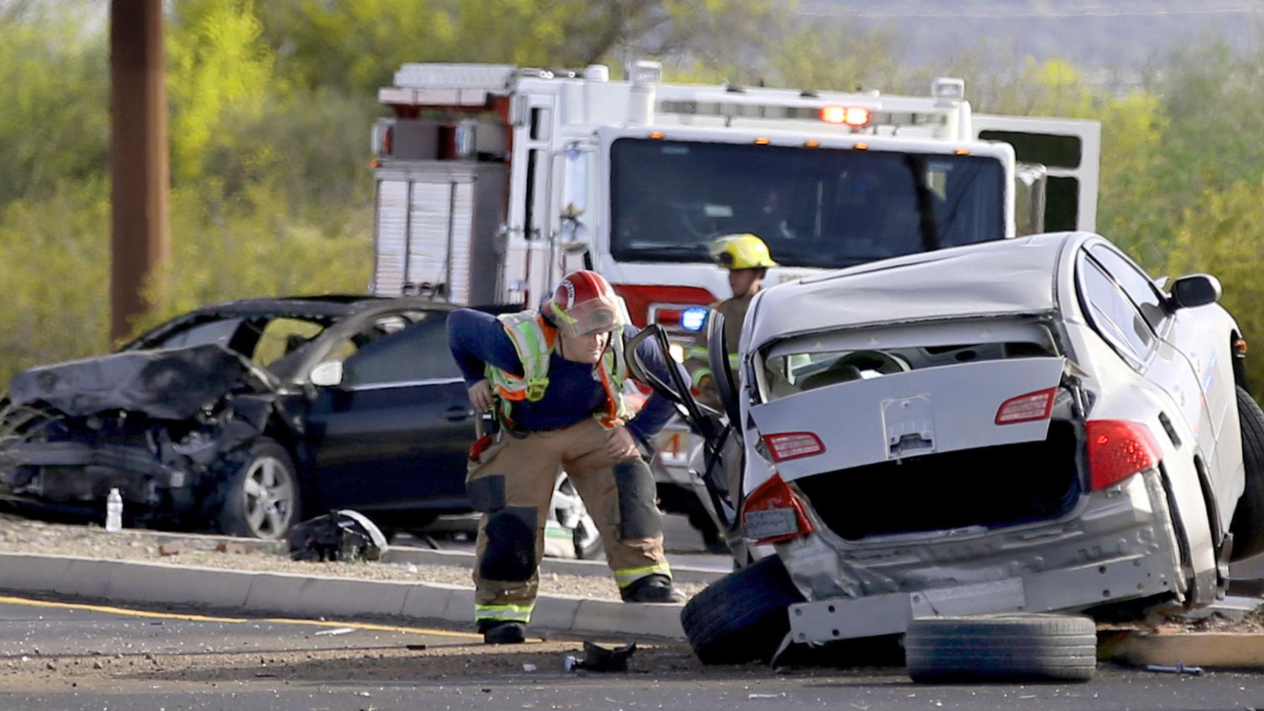 Infant killed in wreck on Tucson's southwest side